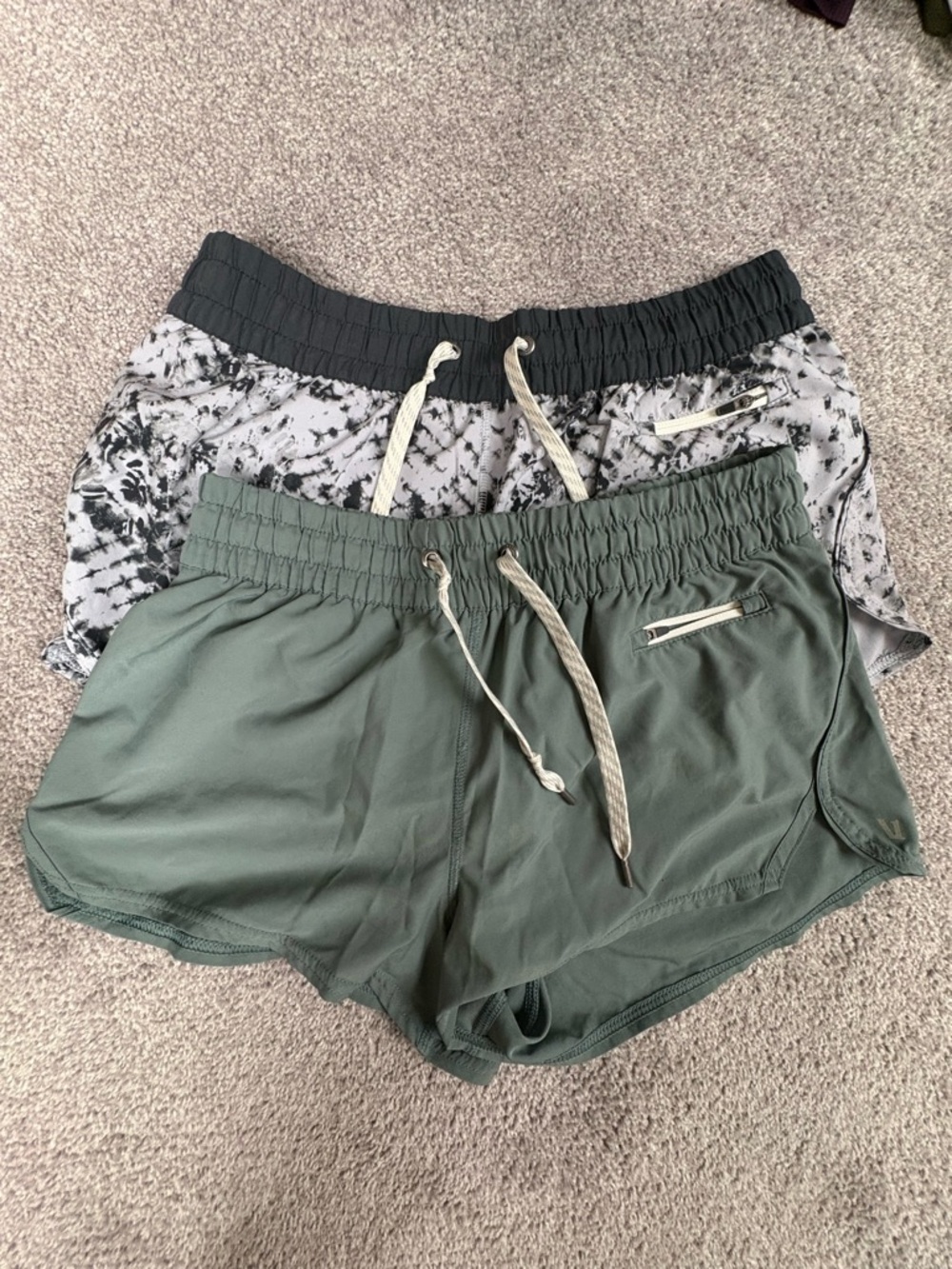 Vuori Olive and Black Tie-Dye Running Shorts with Drawstring